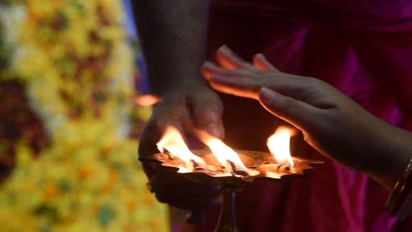 ये मुसलमान दुर्गा पूजा क्यों मनाते हैं?