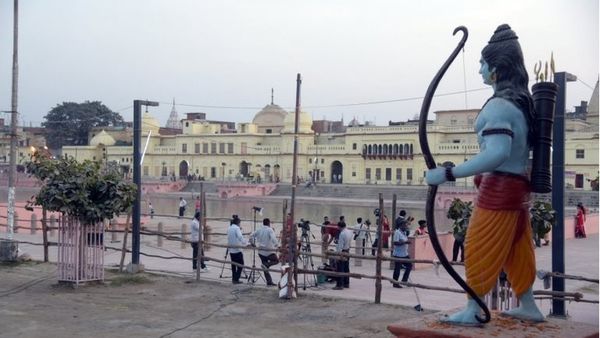 अयोध्या केस: इतिहास के वो दस्तावेज़ जिनकी बुनियाद पर लिखा गया फ़ैसला