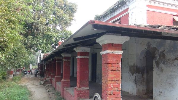 इलाहाबाद यूनिवर्सिटीः छात्र आंदोलन का अड्डा क्यों बन गया है 'पूरब का ऑक्सफ़ोर्ड'?