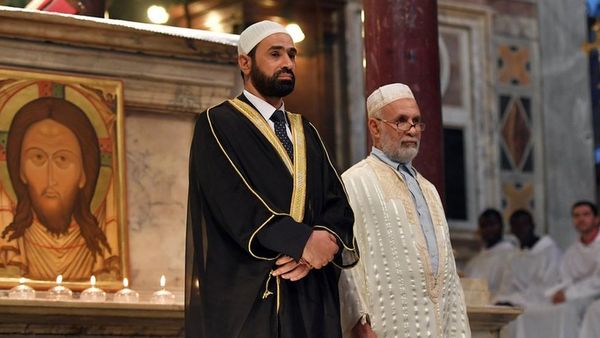 मुसलमान ईसा को मानते हैं पर क्यों नहीं मनाते क्रिसमस