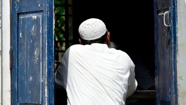 नागरिकता संशोधन विधेयक: संविधान के किन प्रावधानों का उल्लंधन?