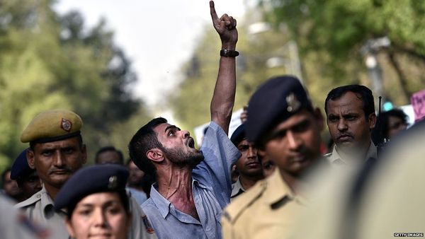 ग्राउंड रिपोर्ट: JNU में आंदोलन चल रहा है कि ख़त्म हो गया है?