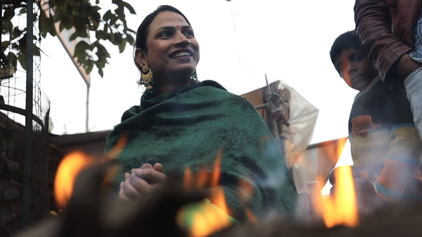 ख़ून के रिश्तों से ज़्यादा 'गुरु' को क्यों मानते हैं किन्नर?
