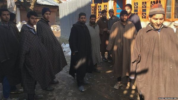 कश्मीरी युवक की जयपुर में मौत, क्या कहते हैं परिवार और गांव वाले? - ग्राउंड रिपोर्ट