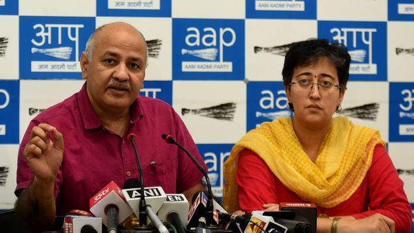 केजरीवाल सरकार में आतिशी मार्लेना को क्यों नहीं मिला मंत्री पद?