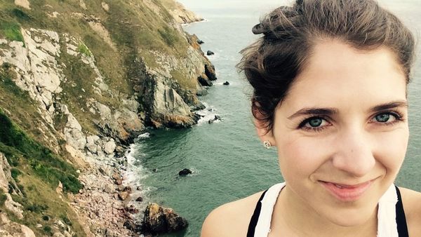 गणित की 50 साल पुरानी गुत्थी जिसे एक हफ़्ते में छात्रा ने सुलझाया