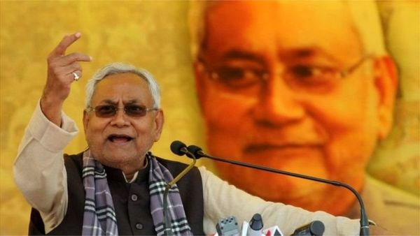 बिहार चुनावः नीतीश क्या प्रदेश की राजनीति का चेहरा बने रहेंगे, तेजस्वी की क्या है तैयारी