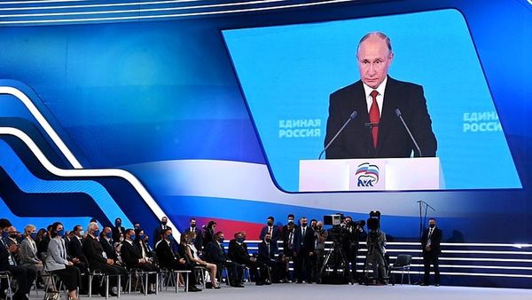 पुतिन रूस के चुनाव को आख़िर कैसा बनाना चाहते हैं?