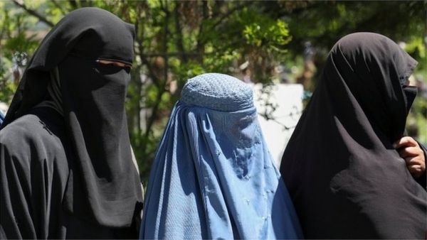 भारत की मदद से चल पड़ी थी ज़िंदगी, अब क्या होगा मालूम नहीं - अफ़ग़ान महिलाओं का दर्द