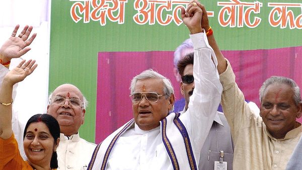 कल्याण सिंह को बाबरी मस्जिद गिराने की योजना की जानकारी क्या पहले से थी?