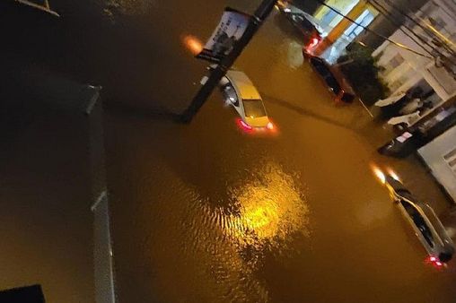 '22 साल से अमेरिका में हूं, ऐसी भीषण बारिश नहीं देखी'- तूफ़ान और बारिश की आंखों देखी