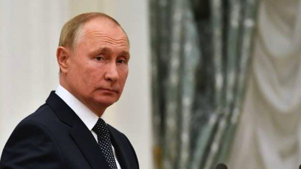 पोलैंड और बेलारूस में प्रवासी संकट पर खिंची तलवार, पुतिन को किसने कहा मास्टरमाइंड