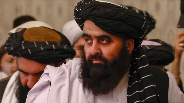 अफ़ग़ानिस्तान पर भारत और पाकिस्तान एक साथ क्यों हैं सक्रिय?