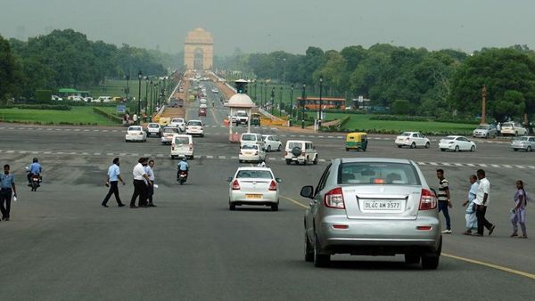 दिल्ली में बदलते रहे हैं सड़कों के नाम, क्या इस बार अकबर रोड का नाम भी बदलेगा?