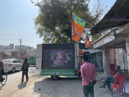 उत्तर प्रदेश चुनाव: लखनऊ कैंट की वीआईपी सीट पर बोलेगा योगी का काम या विपक्ष पड़ेगा भारी -ग्राउंड रिपोर्ट