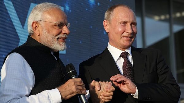 यूक्रेन संकट: भारत ने बताई UNSC में रूस के ख़िलाफ़ प्रस्ताव पर वोट न करने की वजह