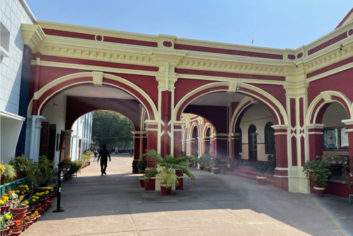 प्रयागराज: कभी पूरब का ऑक्सफ़ोर्ड कहलाता था, अब क्या है शिक्षा और रोज़गार का हाल - विशेष रिपोर्ट