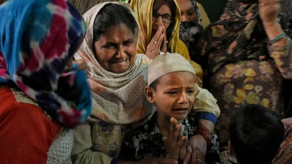 भारत में क्या सांप्रदायिक दंगे बढ़ रहे हैं, आंकड़े क्या कहते हैं?