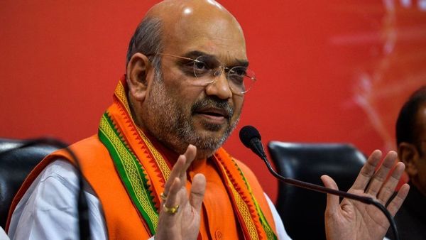 हिंदी को अनिवार्य विषय बनाने का पूर्वोत्तर राज्यों में क्यों हो रहा विरोध?