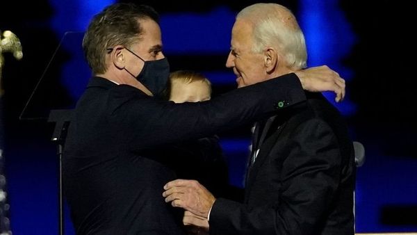 अमेरिकी राष्ट्रपति जो बाइडन के बेटे हंटर के लैपटॉप से निकले 'राज़' और उसका सच- दुनिया जहान