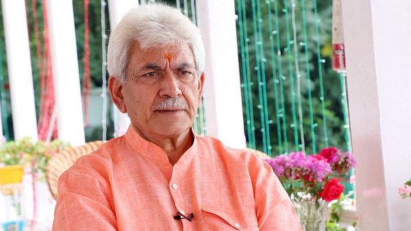 कश्मीर मसले पर पाकिस्तान से बातचीत की ज़रूरत नहीं- मनोज सिन्हा