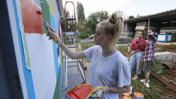 रूस जैसी 'महाशक्ति' को यूक्रेन जैसा छोटा देश क्या वाक़ई परास्त कर पाएगा...?