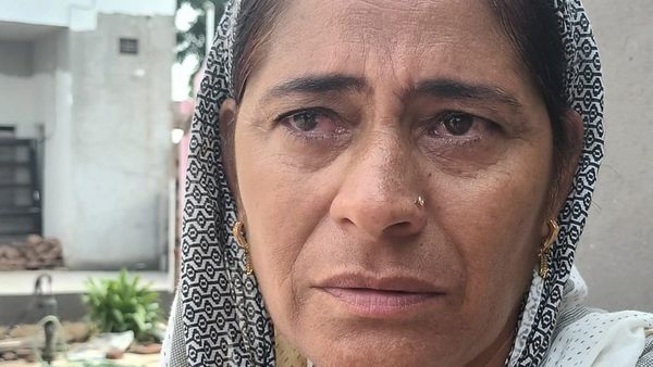 लखीमपुर खीरी में मारे गए किसानों के परिजन हैं मोदी और योगी पर ग़ुस्सा