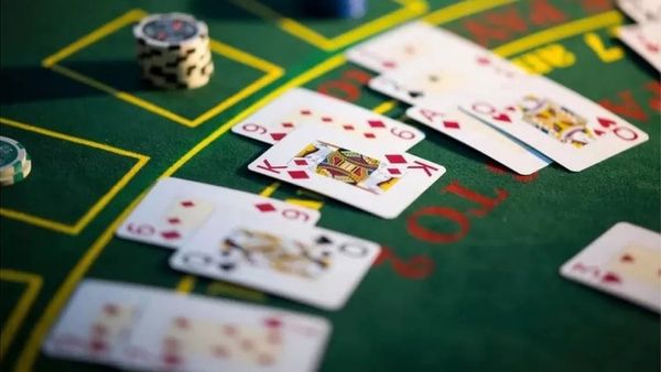 कसीनो की एक बड़ी ग़लती बताने वाले जादूगर गणितज्ञ