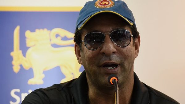 वसीम अकरम से किसने जूते और कपड़े साफ़ करवाए, कई राज़ खुलने के दावे