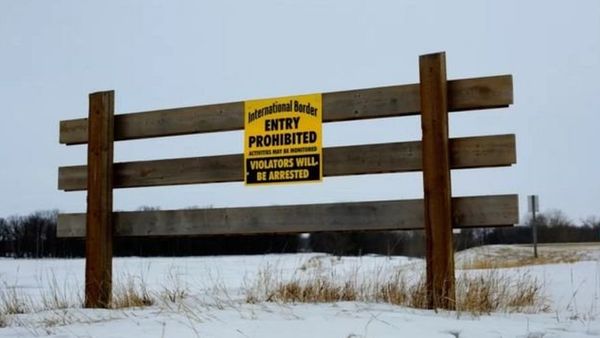 गुजरातियों को अवैध रूप से अमेरिका पहुंचाने वाले रैकेट का कैसे हुआ भंडाफोड़