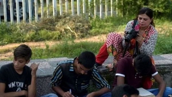 गिद्धों की तरह शिकार करती मीडियाः वुसअत का ब्लॉग