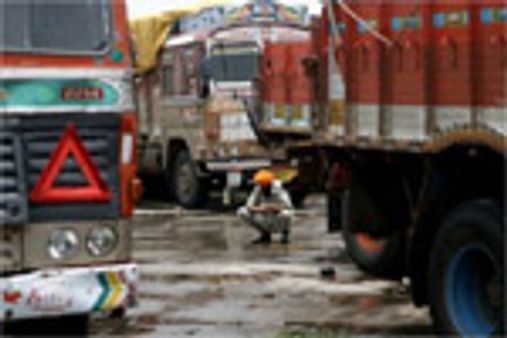 LPG, Petrol tankers join all India truckers strike