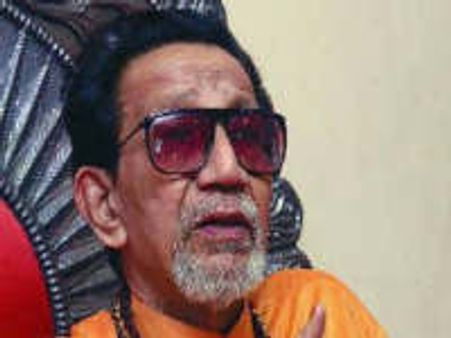 Sena-BKS workers vandalise Mumbai hotel