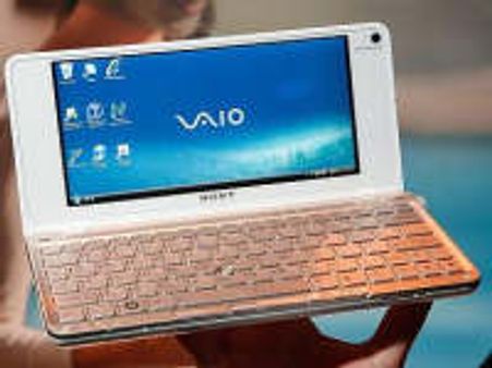 Sony launches 'purse-sized' laptop