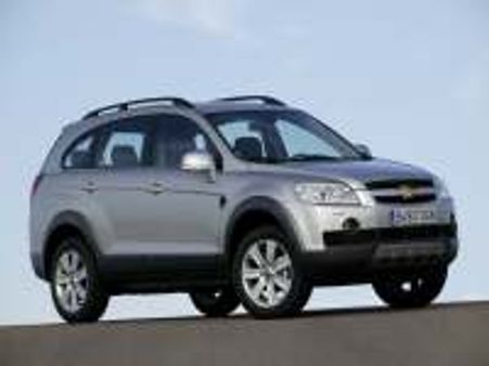 General Motors launches Chevrolet captiva in India
