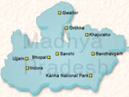 16 dead in tractor-truck collision in MP