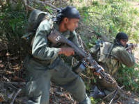 Lankan army captures Puthukkudiyiruppu