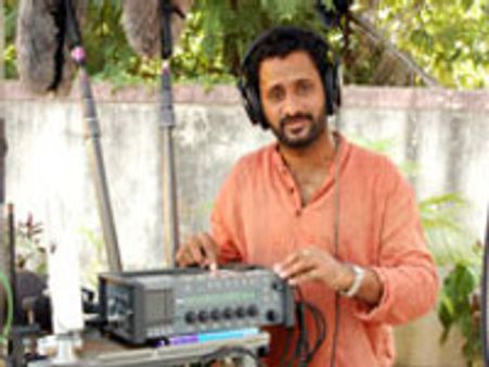 Resul Pokutty gets Oscar for best editing