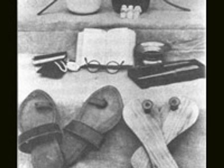 Gandhi 'Memorabilia' auction to go ahead