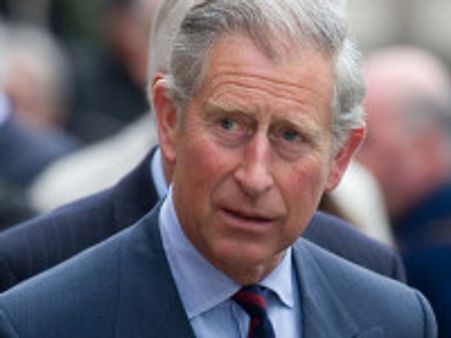 Prince Charles' 'love letters' auction sparks row