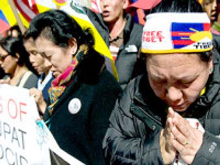 China deploys massive security across Tibet
