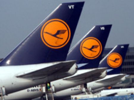 Germany's Lufthansa 2008 net profit falls 65pc