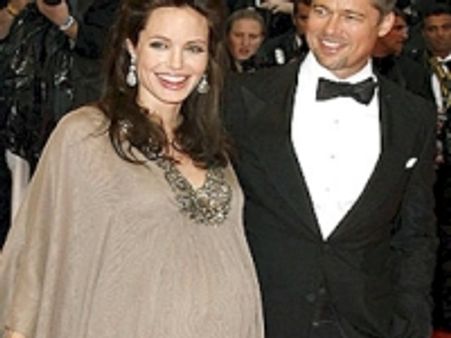 Jolie trying for another baby?