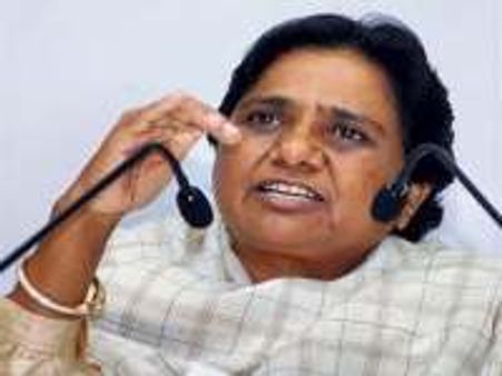 Choose me as PM candidate: Maya to Third Front