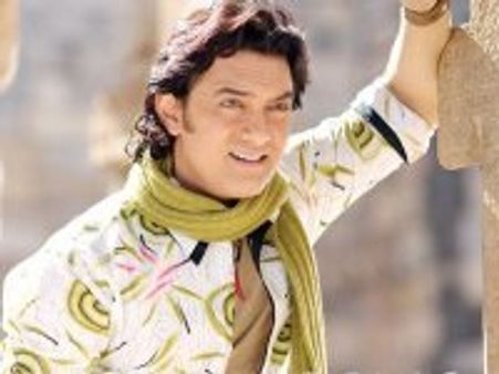 Birthday boy Aamir Khan turns 44