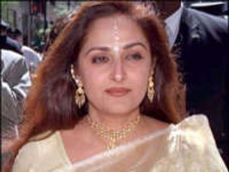 Jayaprada's nomination creates rift in SP