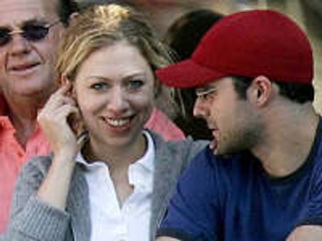 Chelsea Clinton falsifies marriage rumours
