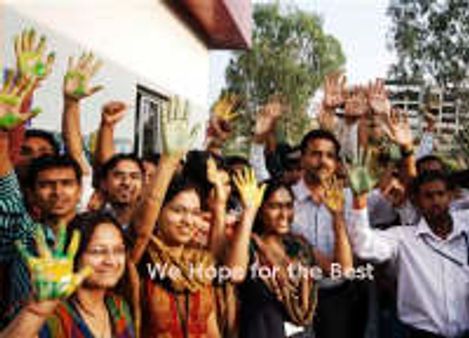 13,000 employees quit fraud-hit Satyam