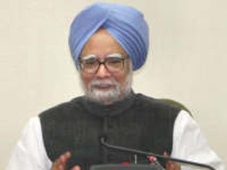 Manmohan in Kochi: Left under attack