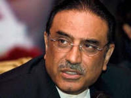 Zardari throws Sharia deal decision on parliament